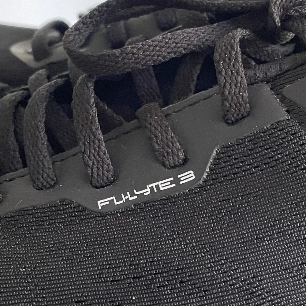 Topo Fli-Lyte 3 Black White Running Walking Shoes Women's 6